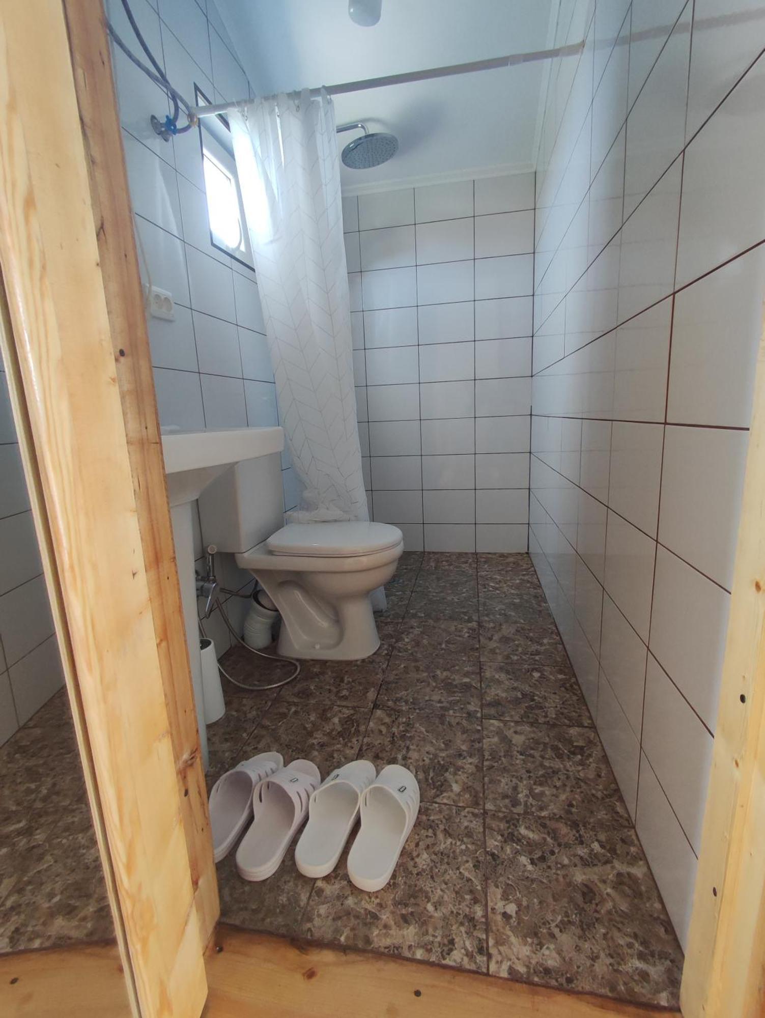Eco Village Lodge Dzhetyoguz Exteriör bild